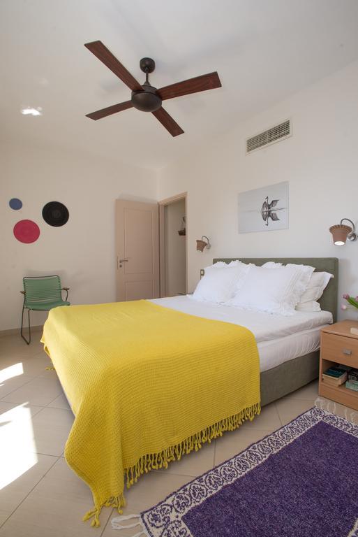 Mylos Apartments เกียโลวา ภายนอก รูปภาพ